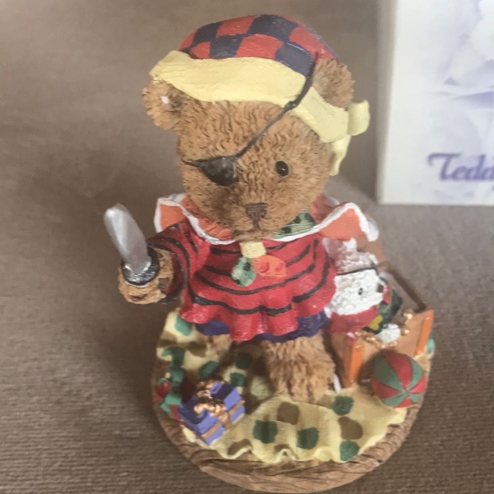Secret Treasures Pirate Teddy Bear Figurine